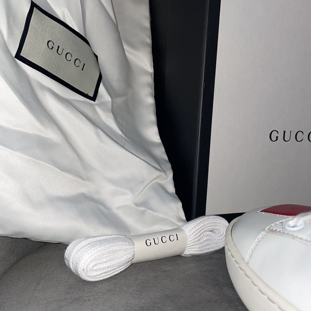 Gucci Ace Heart leather sneakers - Picture 10 of 10